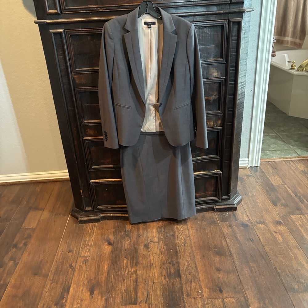 Ann Taylor Women's Gray Blazer and Skirt Set